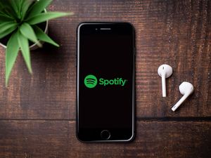 Spotify介绍(内附菲律宾开车及充值教程)
